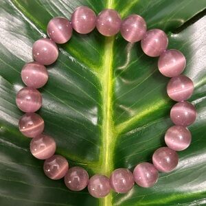 chunky 10mm juicy plum purple cat eye handmade beaded bracelet